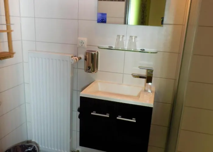 Hotel Leonhardihof 3*